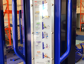 placard on Apollo multigym